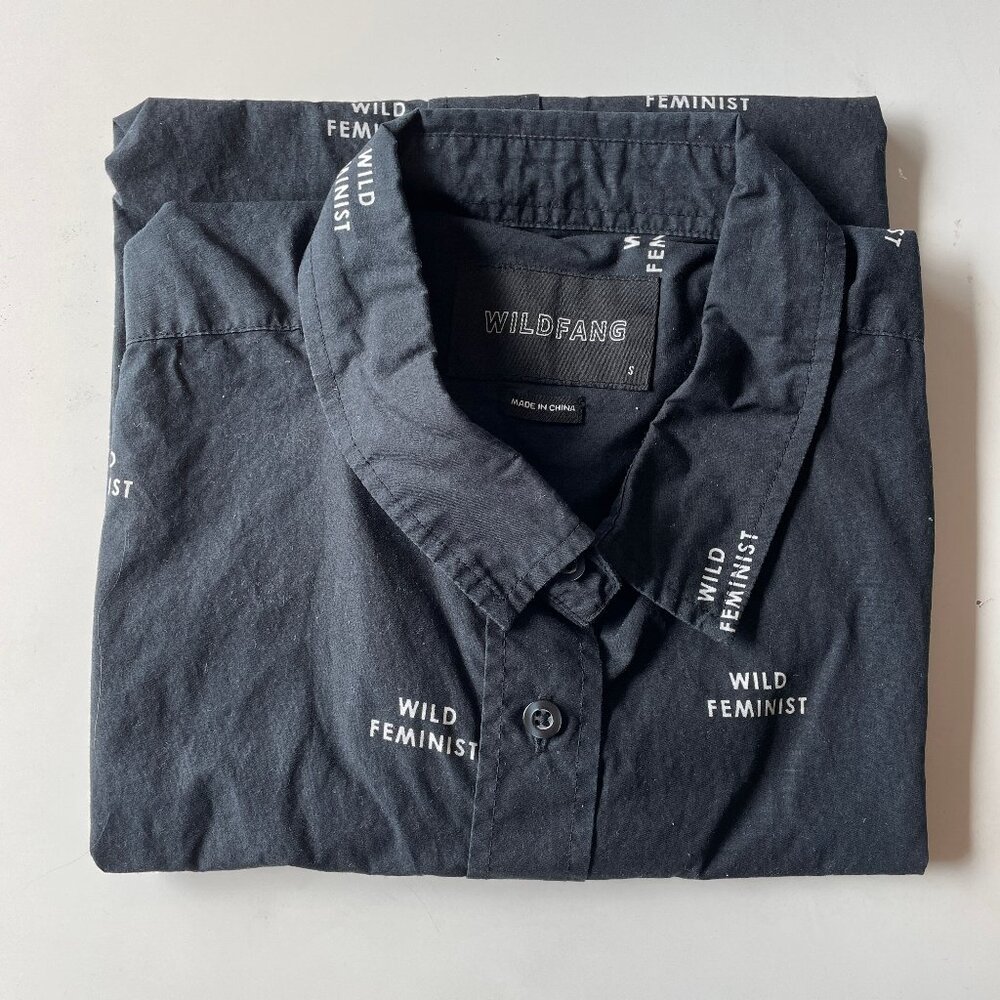 Wildfang Black Wild Feminist Short Sleeve Button Down Shirt Size S